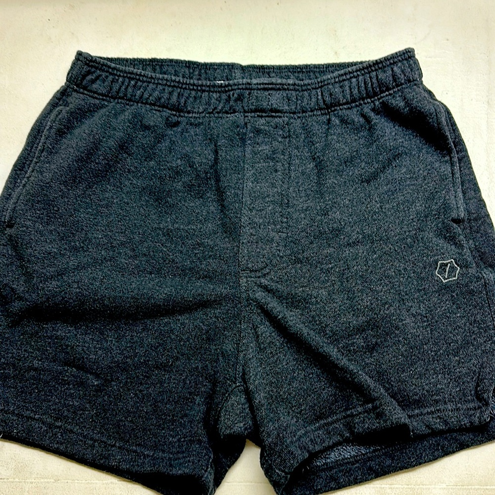🚲💥Mens sweat shorts. Medium. Gray/Black Excellent condition. Super comfy.